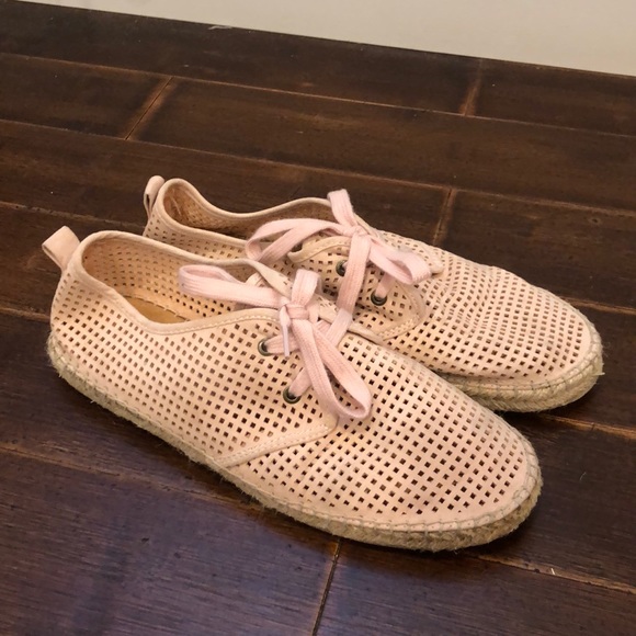Pink Pallete Shoes - Pink laced espadrilles